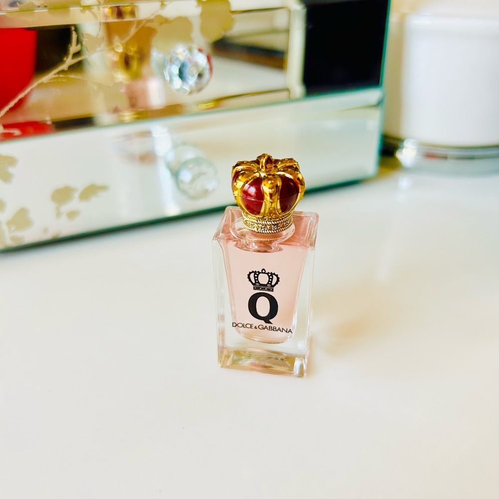 Dolce & Gabbana Q Perfume mini with Gold and Red Crown
